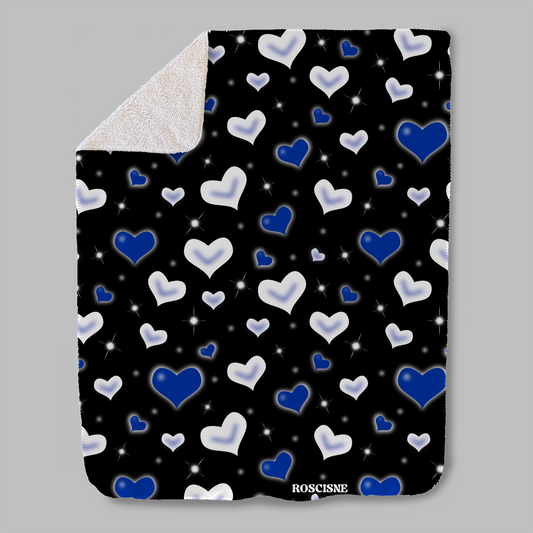 SHERPA black & royal blue 90's hearts blanket