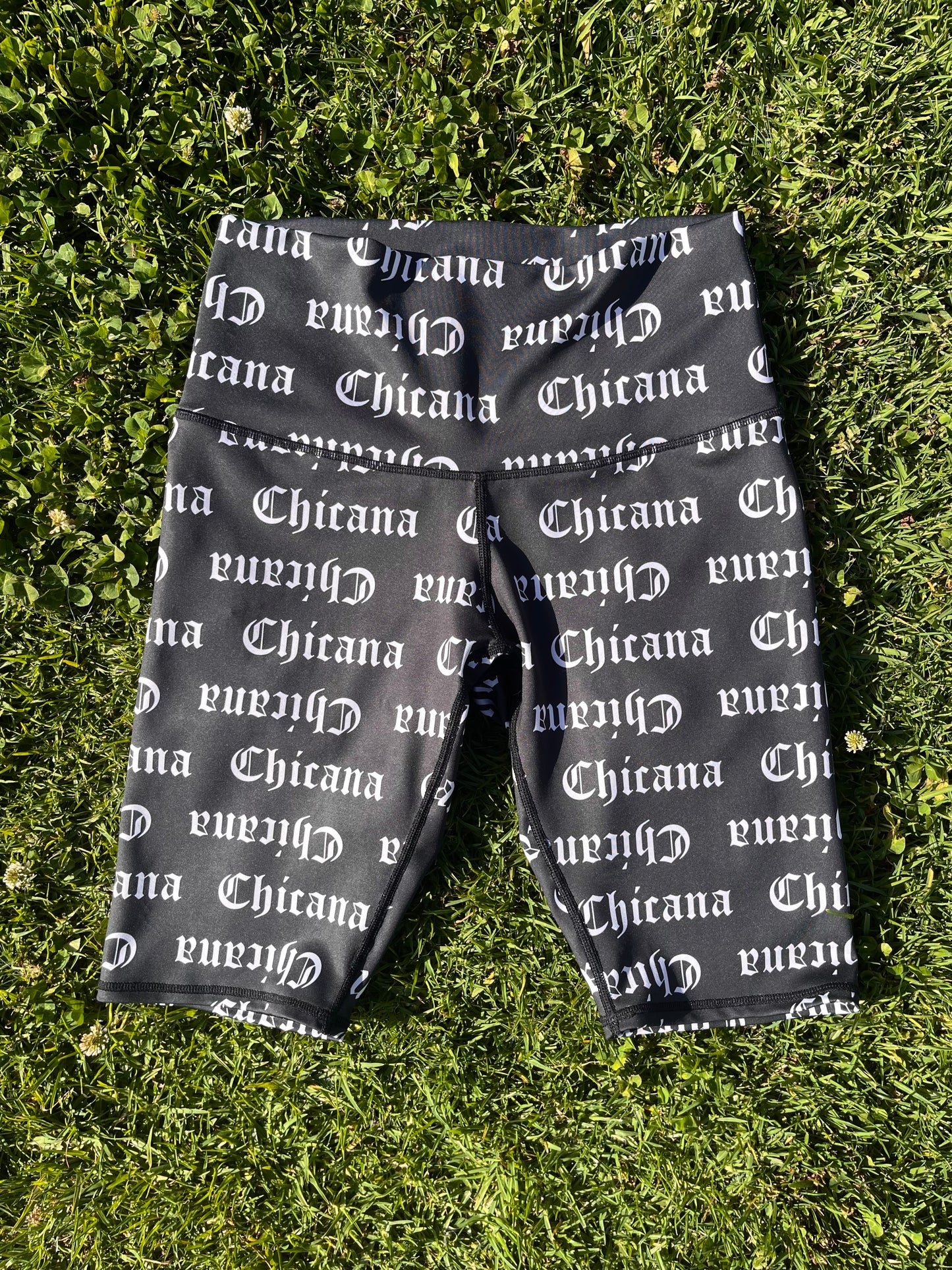 Chicana biker short